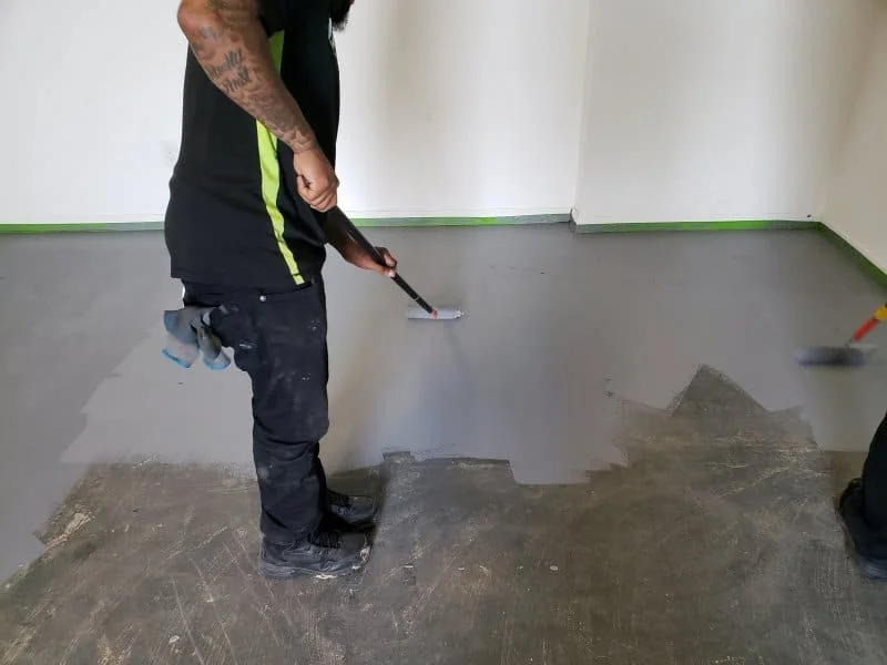 How Do I Paint Asbestos Flooring?